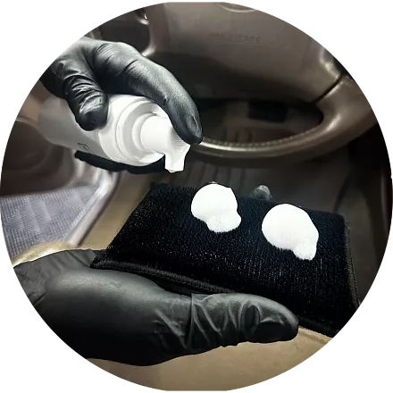 Interior Scrubber - Высококачественная чистящая подушечка слайд 3 Interior Scrubber - Высококачественная чистящая подушечка слайд 3
